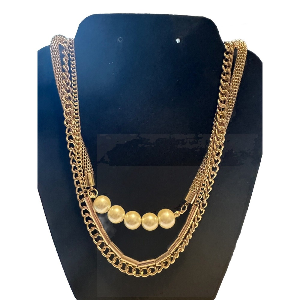 22" layered Gold Tone Necklace, pearls, chain. Extender,‎ New